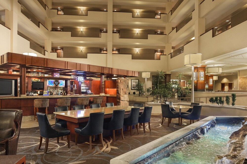 Hotel Bar