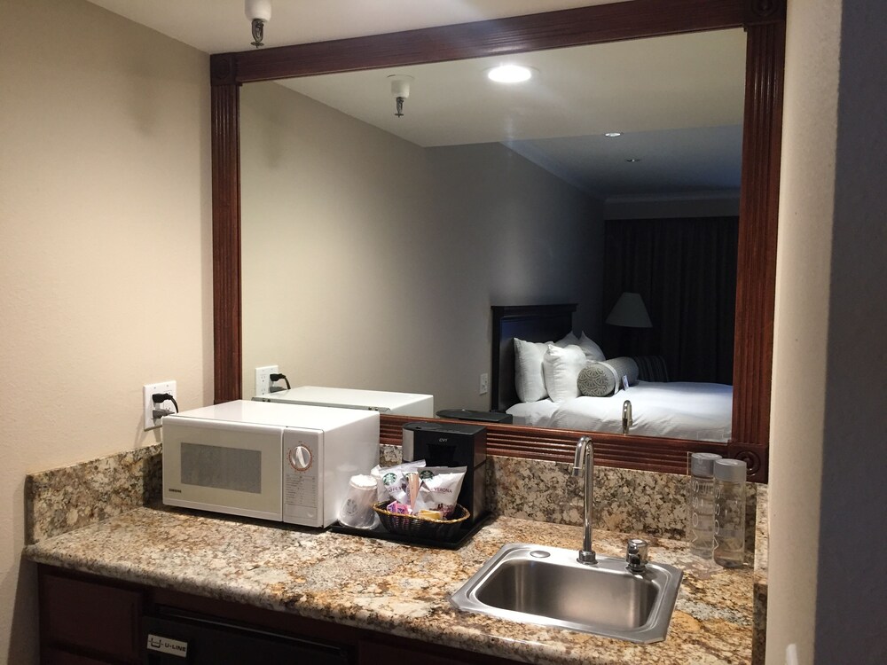 In-Room Kitchenette