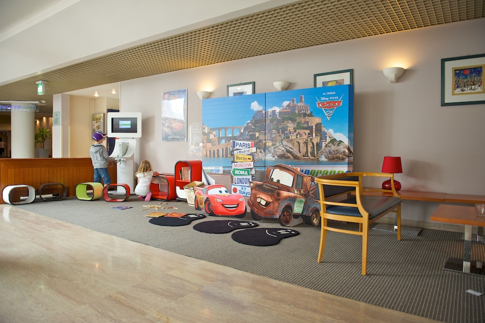 Childrens Area