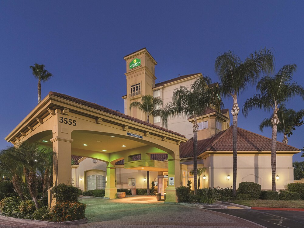 Hotel Front