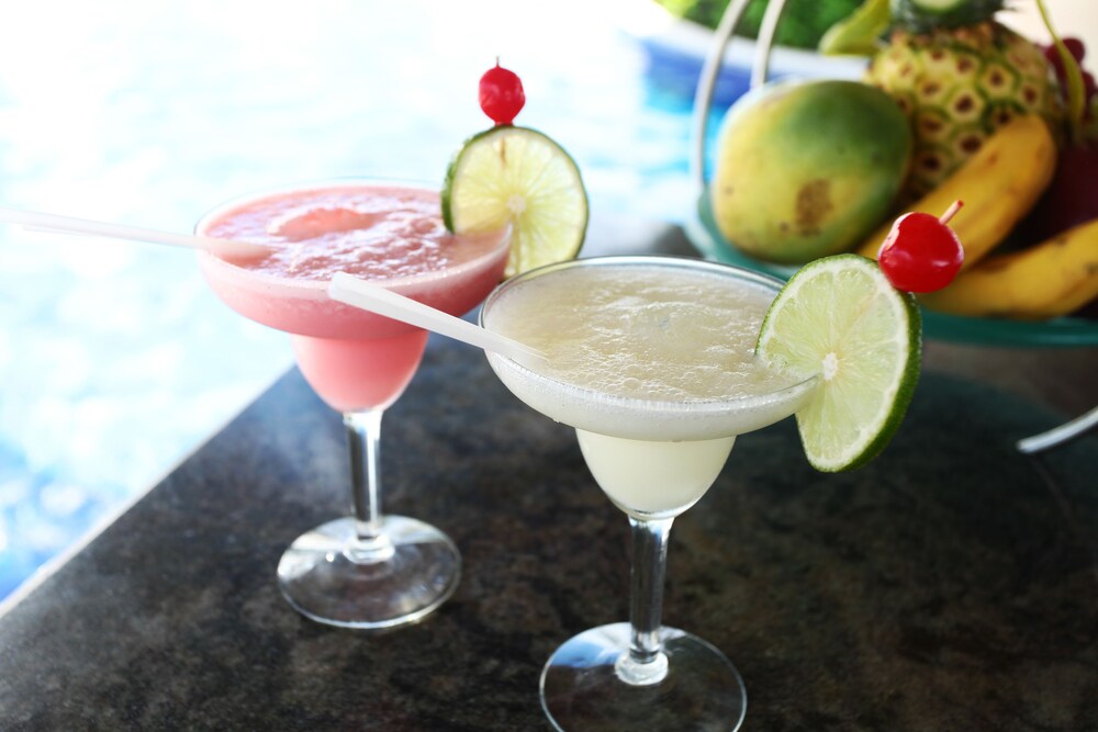 Poolside Bar