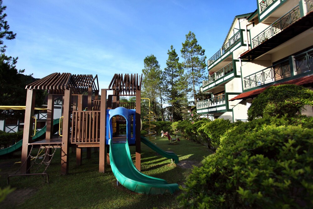 Childrens Play Area - Outdoor