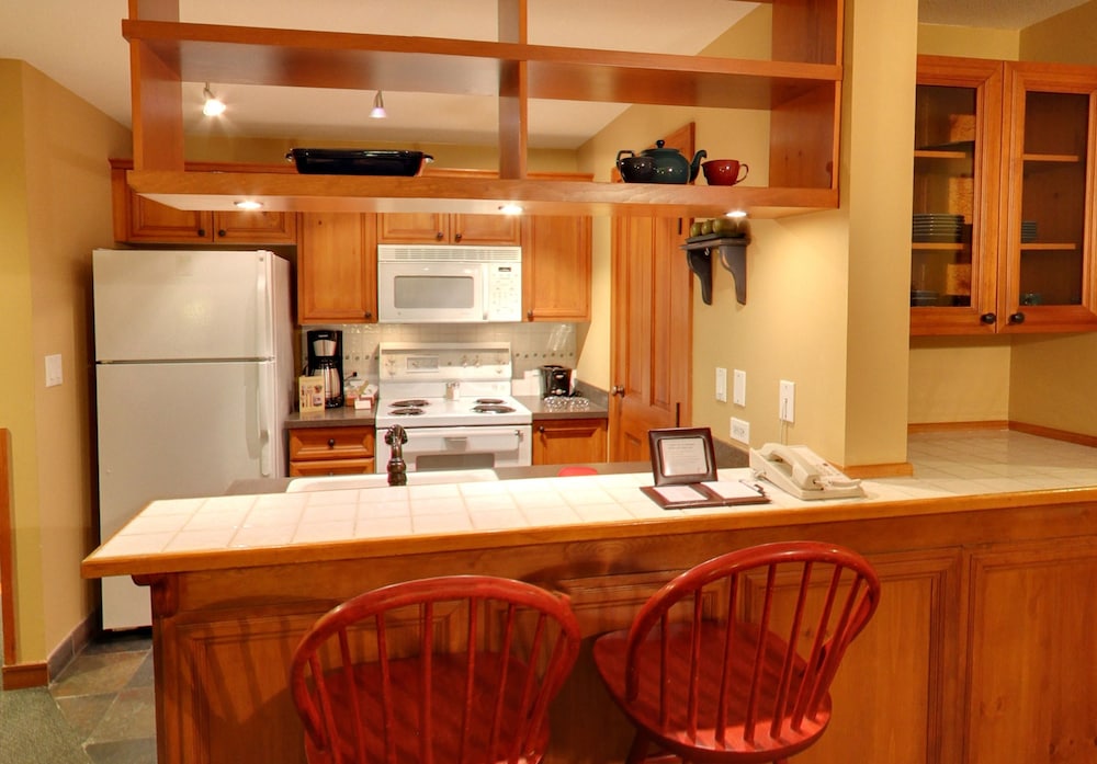 Room, 1 Bedroom (Lock Off) - In-Room Kitchen