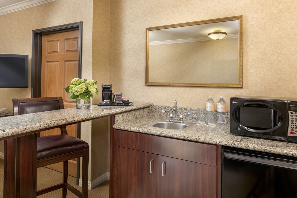 In-Room Kitchenette
