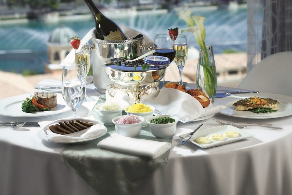 Room Service - Dining