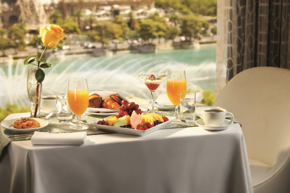 Room Service - Dining