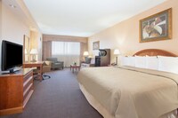 Executive Room, 1 King Bed