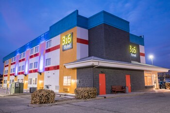 Hotel Front