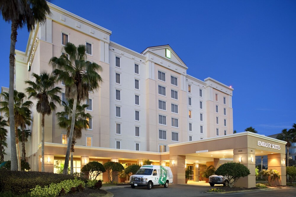 Hotel Front - Evening/Night
