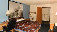 Room, 1 Queen Bed, Accessible