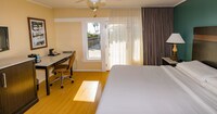 Standard Room, 1 King Bed