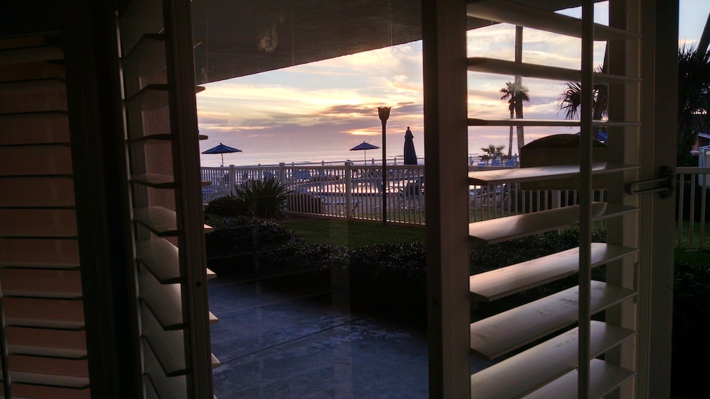 Guestroom View