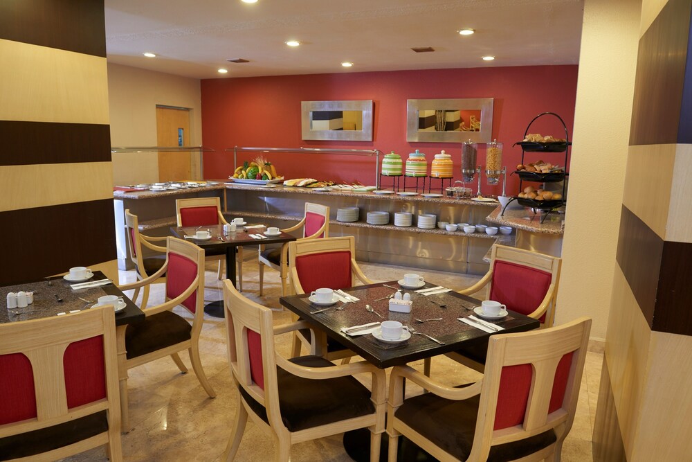 Food Court