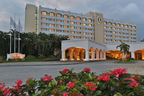 Real InterContinental San Salvador at Metrocentro Mall