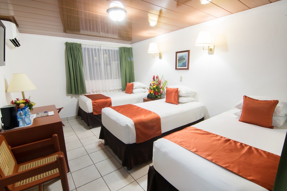 Guestroom