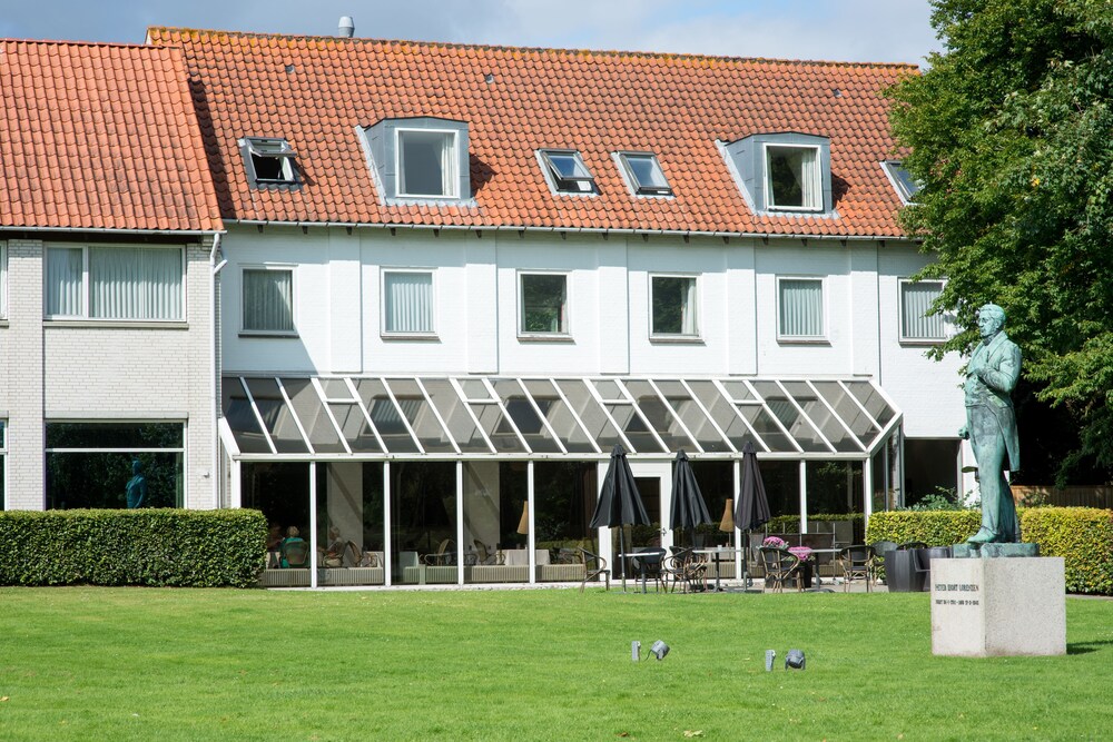 Hotel Front