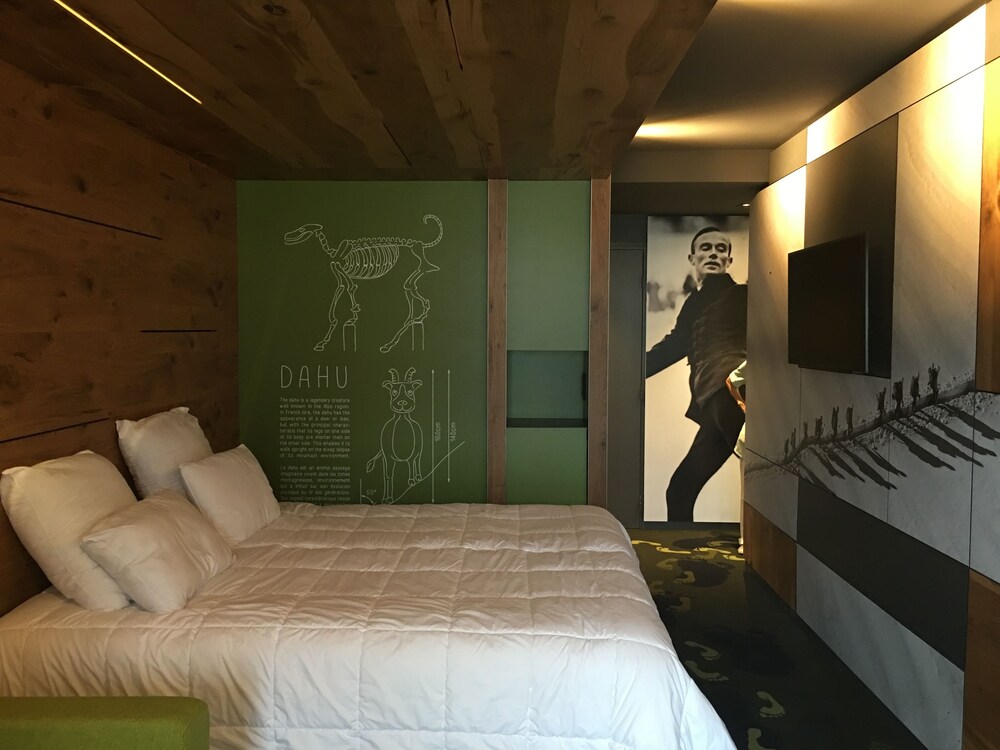 Guestroom