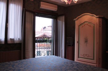 Guestroom View