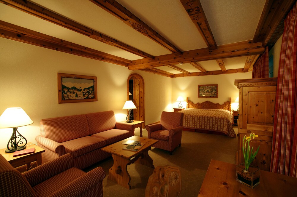 Guestroom