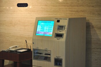 ATM/Banking On site