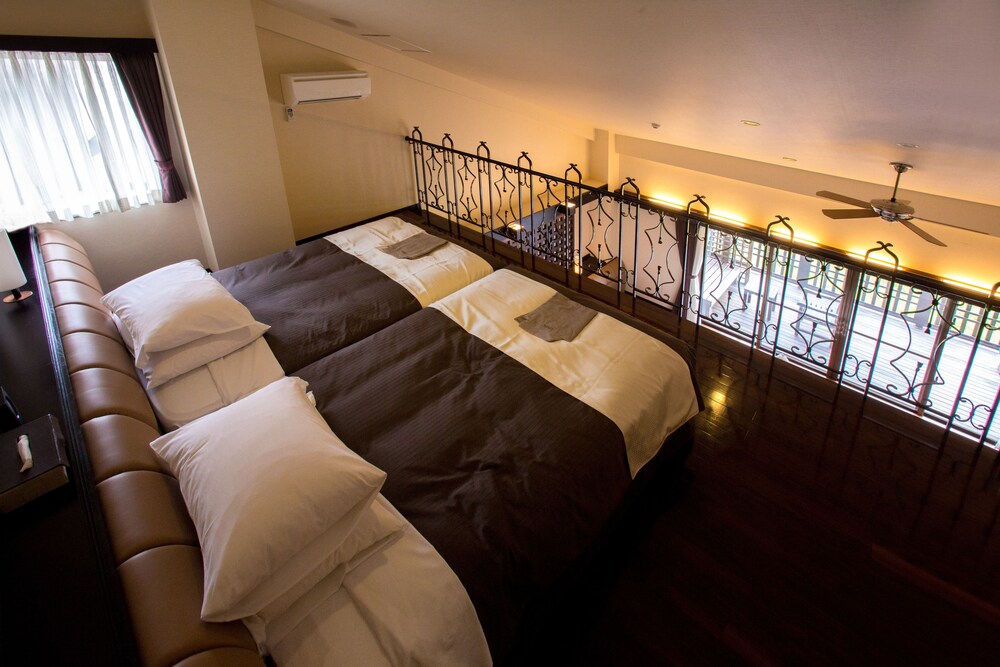 Guestroom