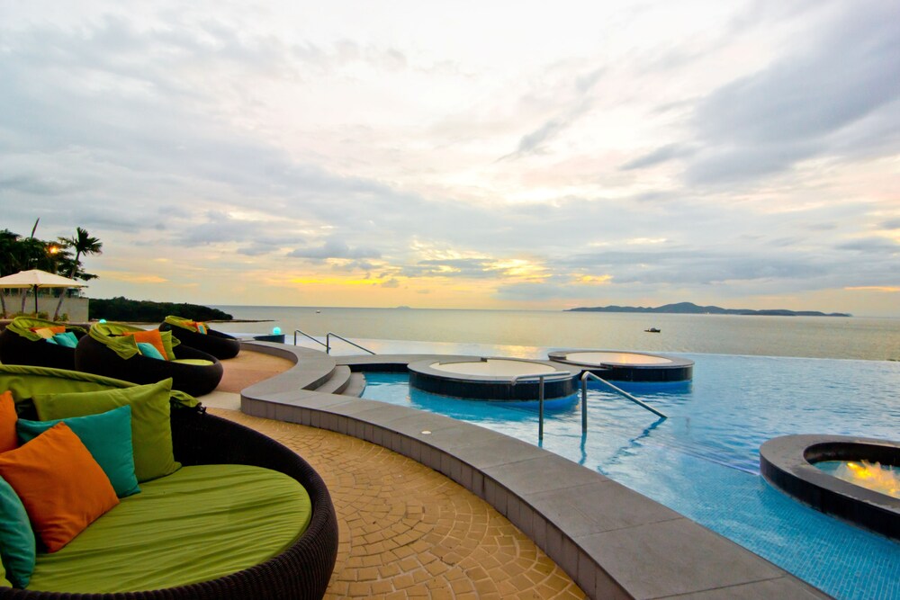 Infinity Pool