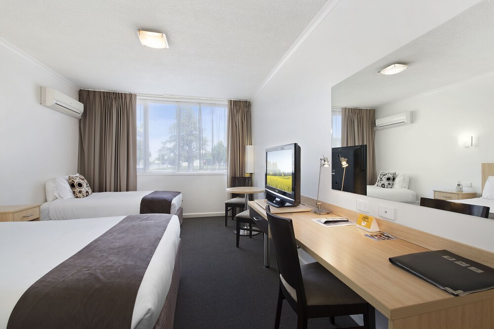 Guestroom View