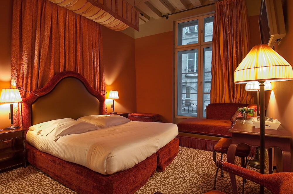 Guestroom