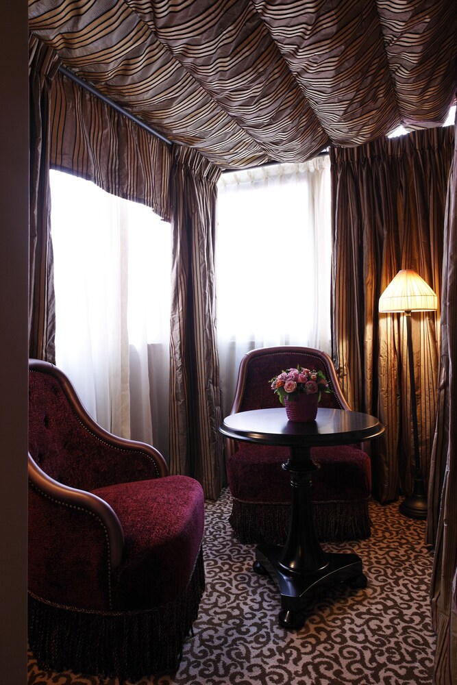 Guestroom