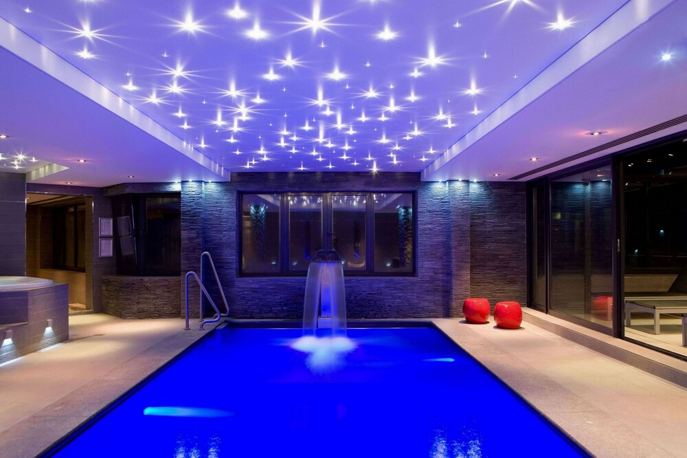 Piscine couverte