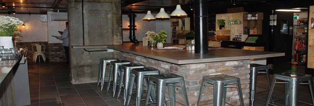 Cafe