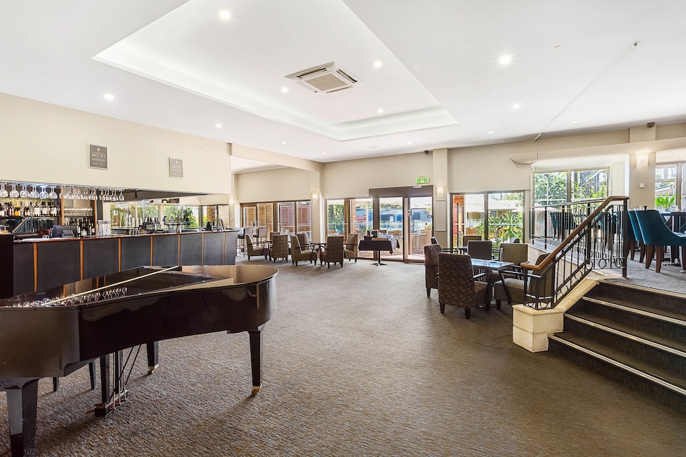 Hotel Lounge