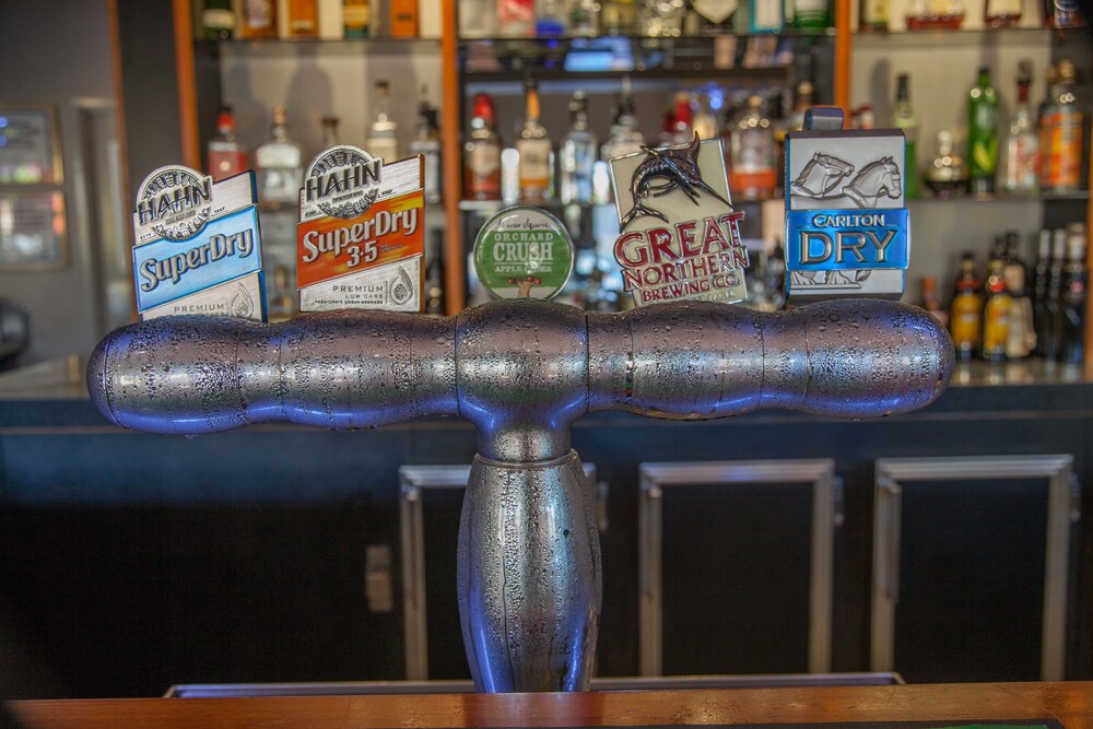 Hotel Bar