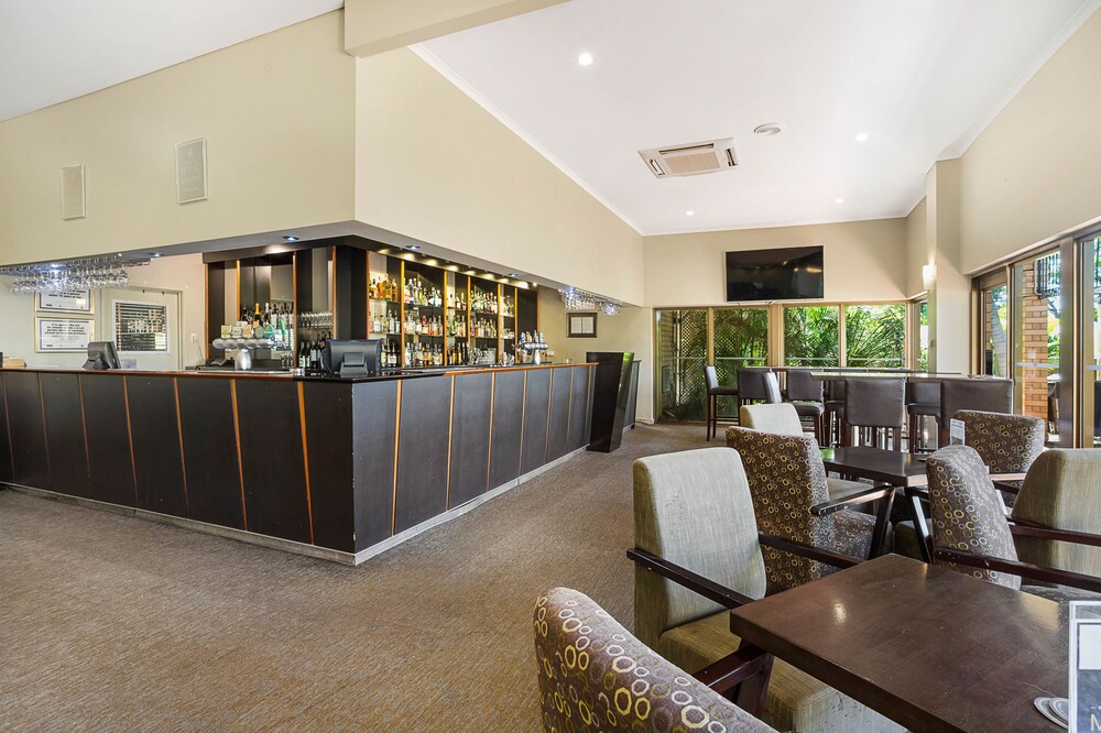 Hotel Bar