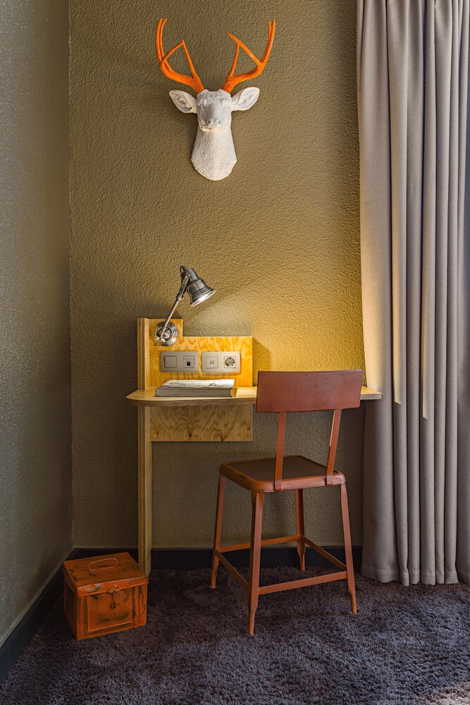 Guestroom