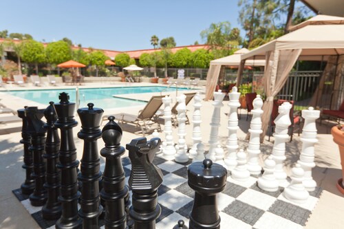 Palm Garden Hotel