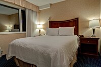 Standard Room, 1 Queen Bed, Non Smoking, Kitchenette