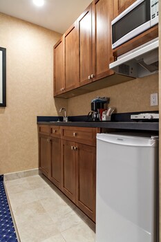 In-Room Kitchenette