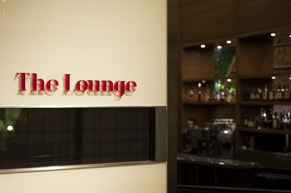 Hotel Lounge