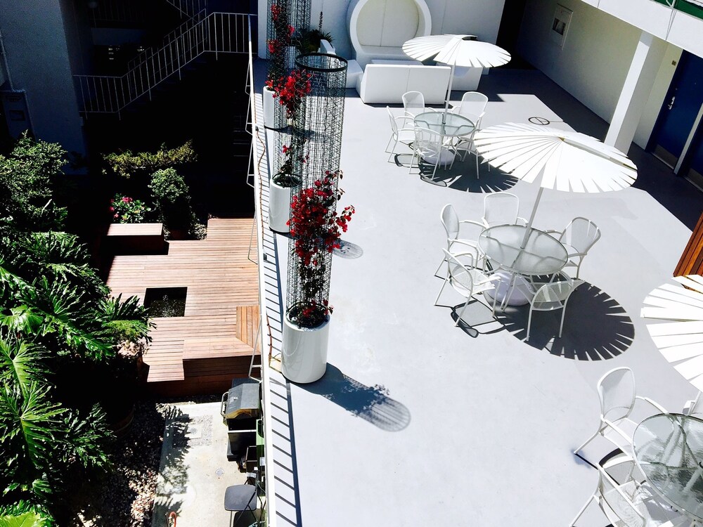 Courtyard View