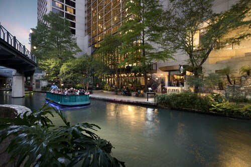 Hyatt Regency San Antonio Riverwalk