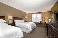 Club Double Room, Business Lounge Access