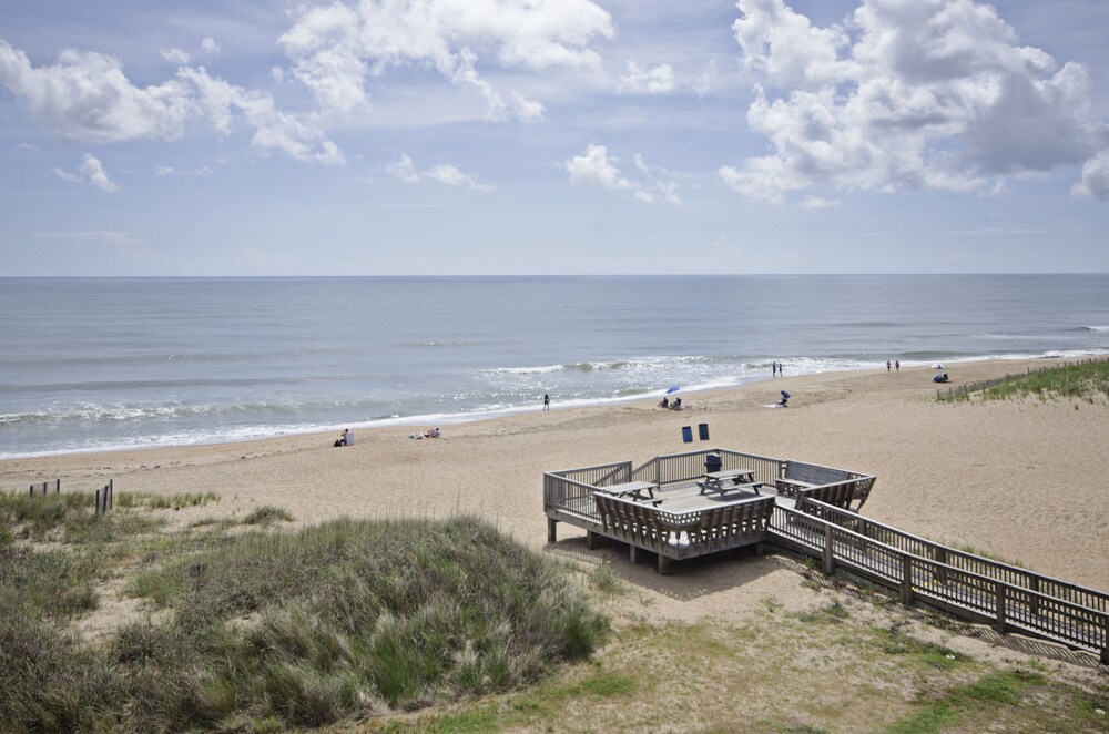 Beach/Ocean View