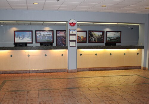 Ramada by Wyndham Reno Hotel and Casino