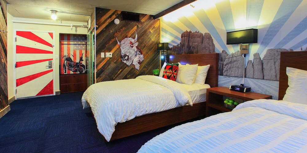Guestroom