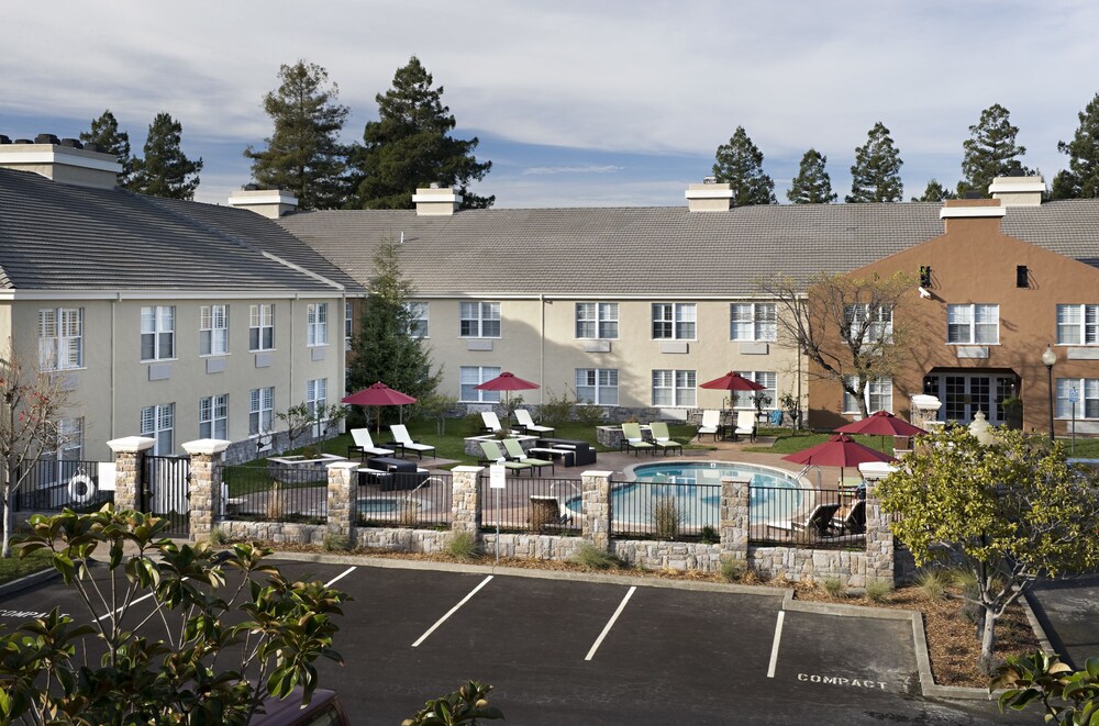 Courtyard View