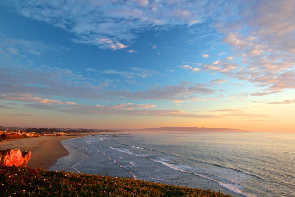 Beach/Ocean View