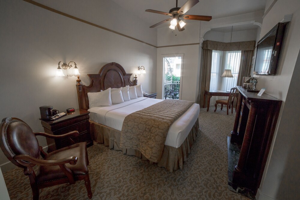 Guestroom View