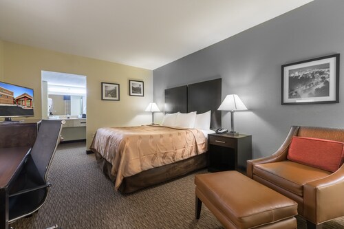 Quality Inn Asheville Downtown Tunnel Road