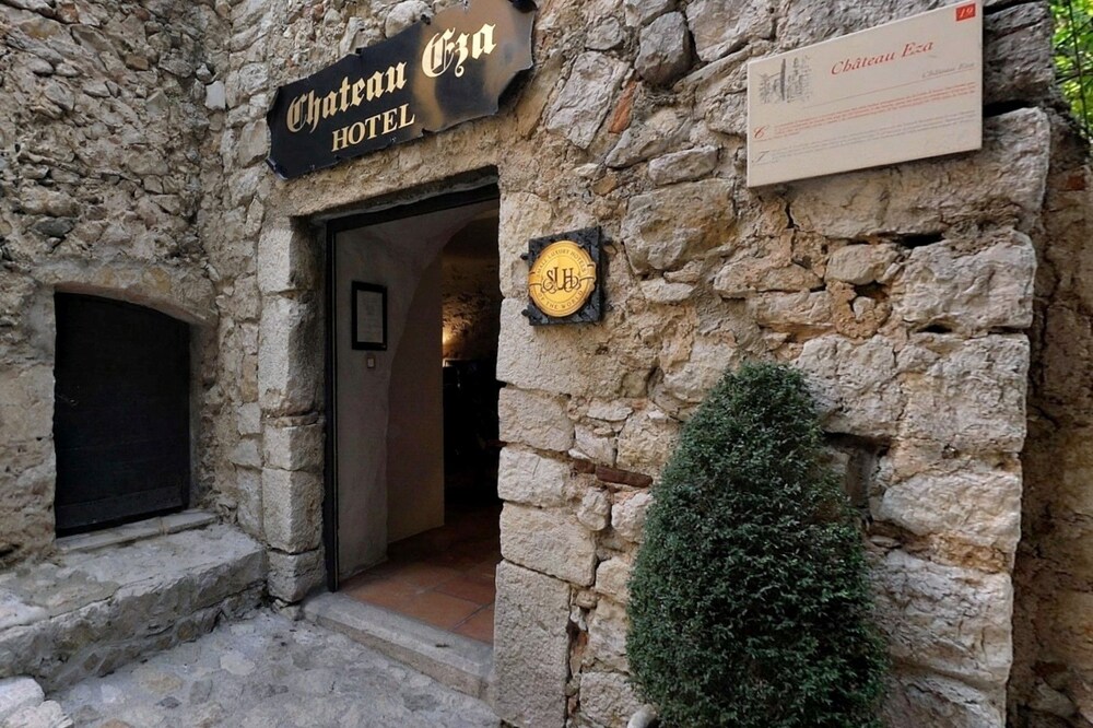 Entrée de l'hôtel